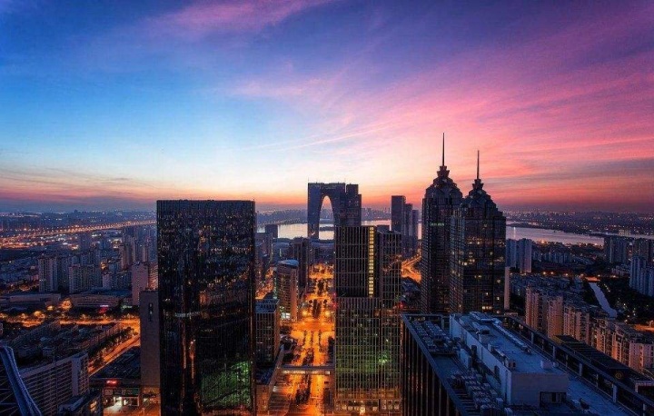 苏商大厦：苏州宿迁两地共建的商务标杆