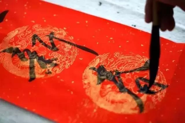 新年倒计时！吹糖人、写对联、剪窗花……过年的味道来了！