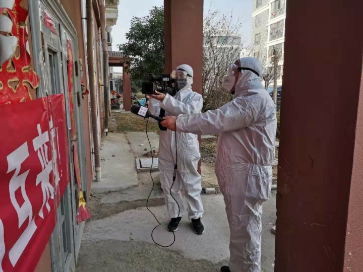 【视频】宿迁台记者探访湖北天门籍一家11人隔离在宿：阻断病毒阻不断爱