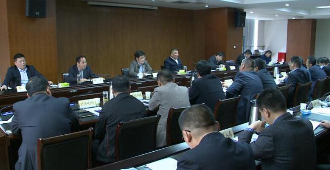 张昊在全区重大产业项目推进会上强调:加强服务 加快建设 全力以赴推进重大产业项目投产达效