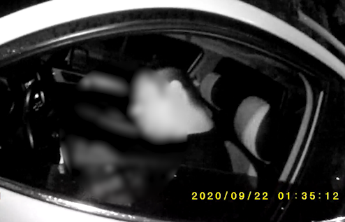 【得味视频】还是他！间隔两月 男子酒驾路口睡大觉再被捉