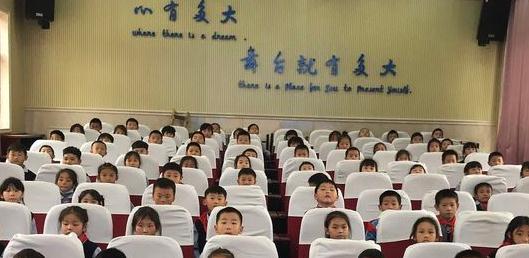 诵中华经典 做博学少年”——泗阳县实验小学西校区一年级古诗诵读比赛