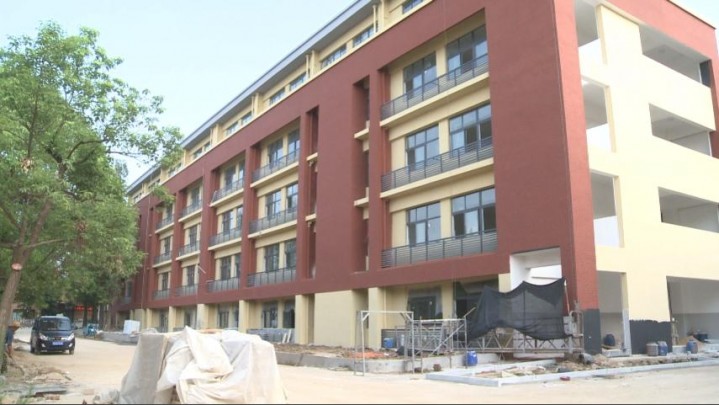 我区各学校积极做好开学准备工作