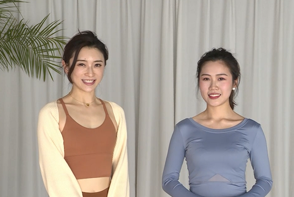 【娜娜i健身|健身田字格】4组瑜伽拉伸放松动作，一定要学会！