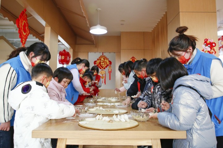 留守不孤独  温暖过大年