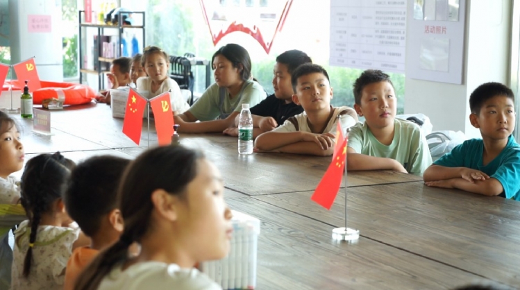【视频】“缤纷夏日 青春同行”（二）：与“新”同行 不负所“托”