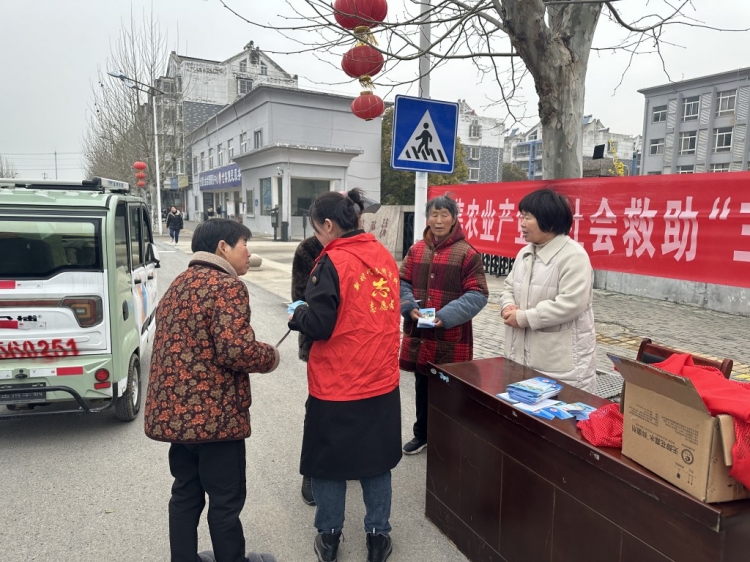 仓集现代农业产业园开展“救在身边•助美好生活”社会救助 “三进三送”活动