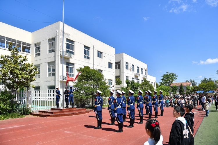 晓店街道：国防教育进校园 童心共筑强国梦