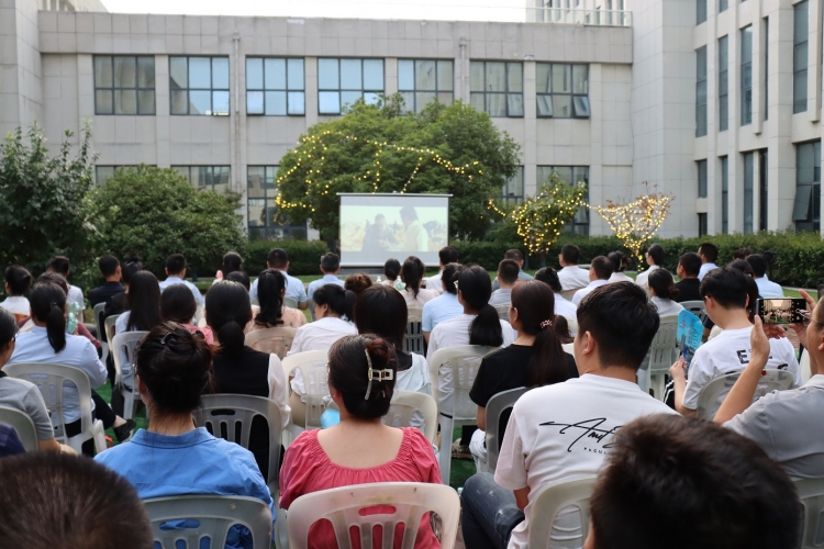 晓店街道举办第五期“青年说”活动