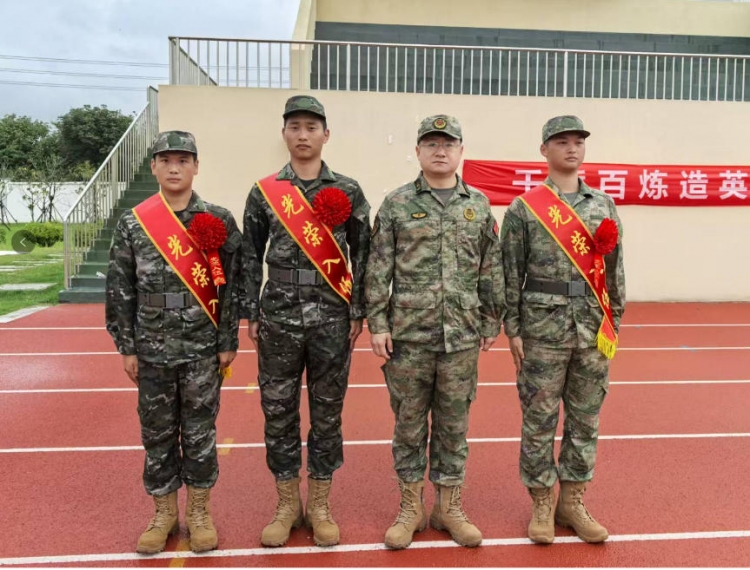 中秋节：皂河镇 3 名热血男儿踏上保家卫国新征程