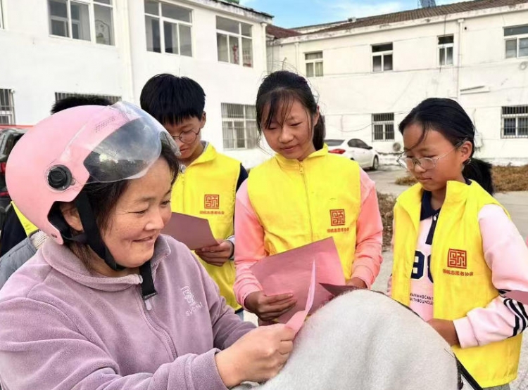 马楼社区：垃圾分类进社区 环保卫士在行动