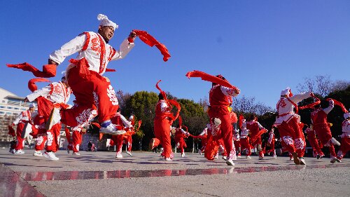安塞腰鼓给您拜年啦！