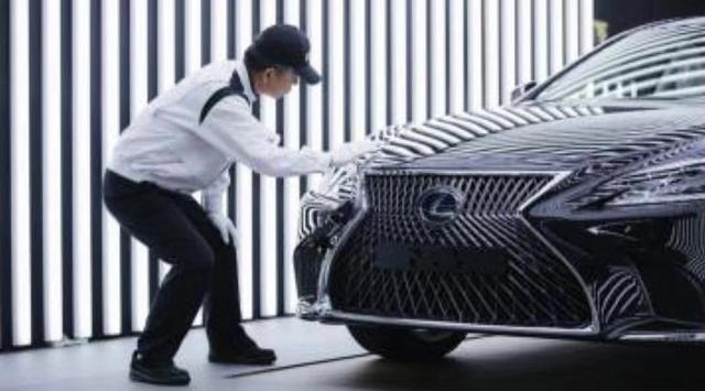 因旗下雷克萨斯品牌汽车销售存在价格垄断行为，丰田中国被判罚8761万余元。