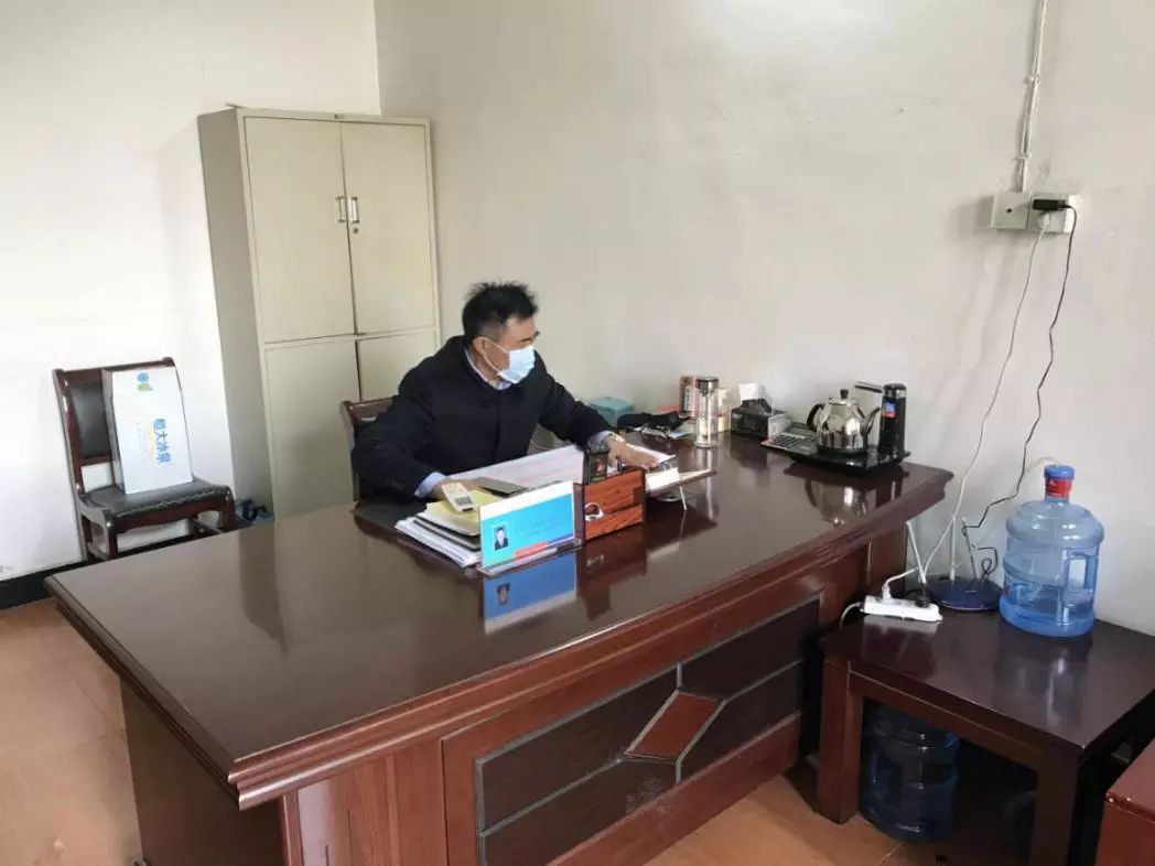 老支书的“疫”线坚守 ——记宿城区耿车镇大同村书记 王坤