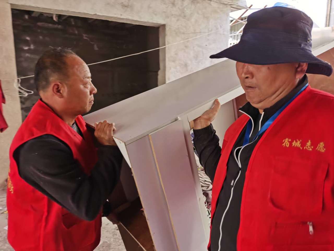 图片2.jpg 图片2.jpg