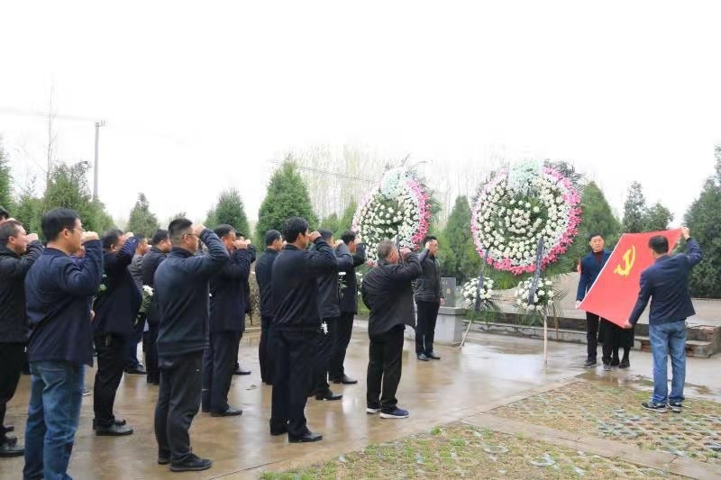 市湖滨新区皂河镇： 缅怀先烈学党史  不忘初心勇担当