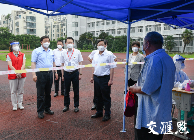 娄勤俭在扬州检查调研疫情防控工作：发扬抗疫精神，保持昂扬斗志，万众一心打赢疫情防控扬州保卫战