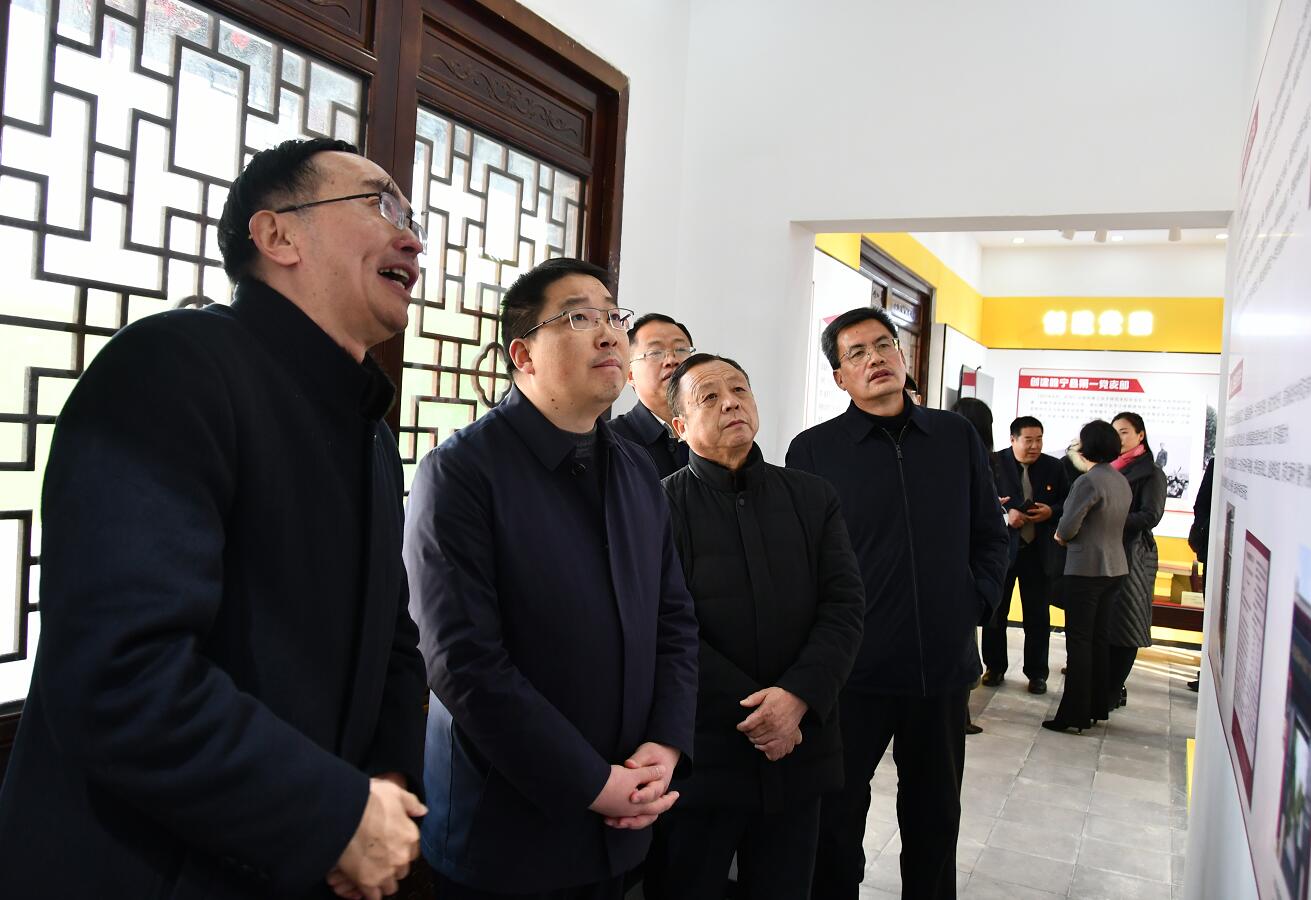 三.jpg