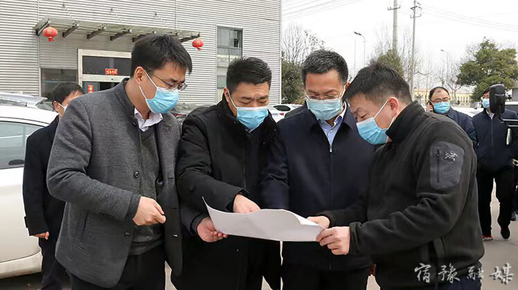 殷其国调研企业疫情防控和生产经营情况.jpg