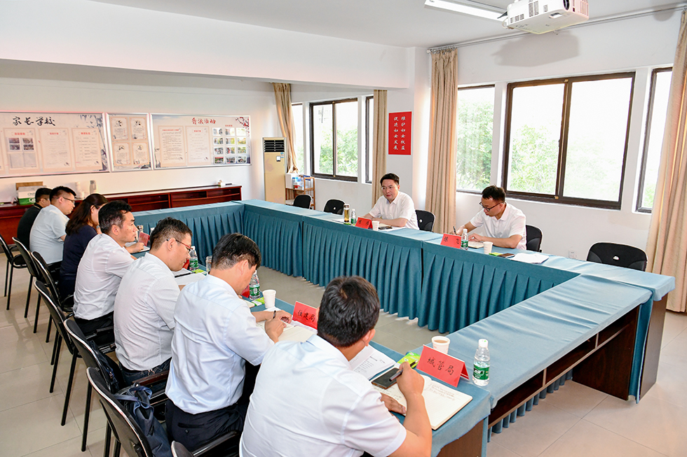 ff0284922ffe434da79533acccd30ea5.jpg