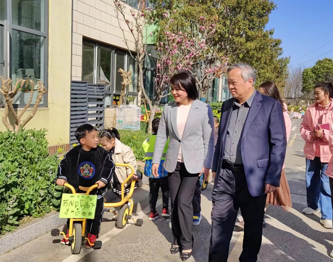 深调研 精把脉 促发展 ——南师大教育科学学院虞永平教授莅临润园幼儿园指导