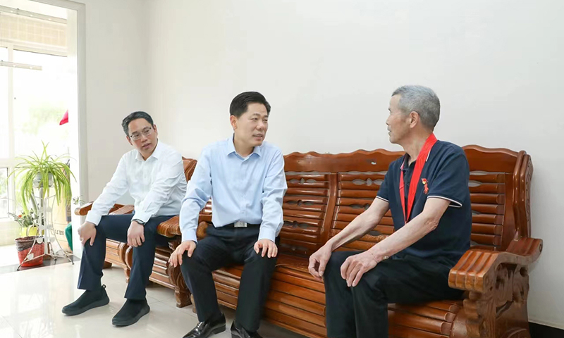 2走访.jpg