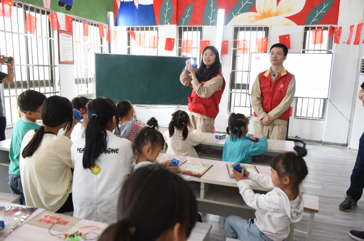 强国复兴有我丨泗阳县卢集镇：“e起护网”“e”同守护未成年人健康成长