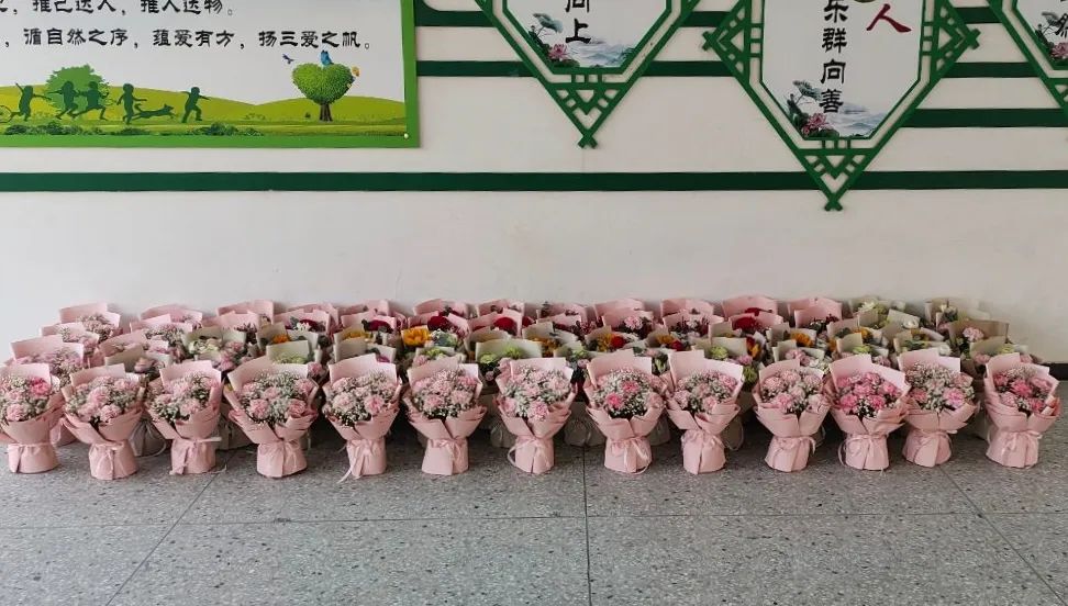 巾帼向党，情满“三八”——洋河新区王园小学庆祝“三八妇女节”主题活动