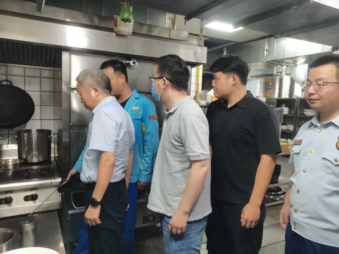 拧紧“安全阀”！园区开展燃气安全专项整治