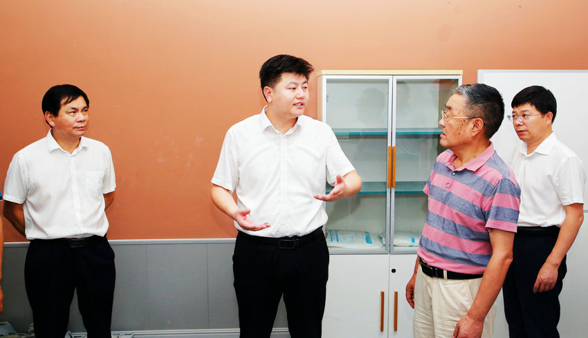 姜海青带队调研洋河新区重点工程项目推进情况.jpg