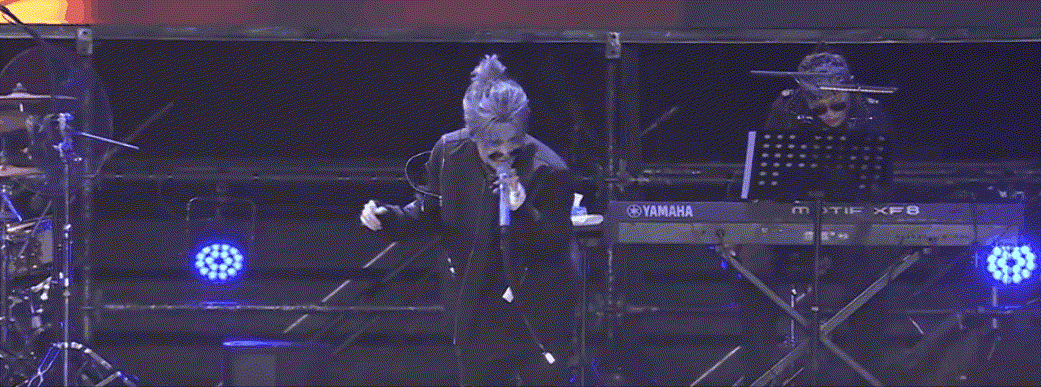 薛之谦~1.gif