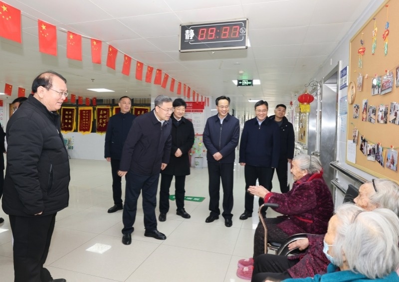 5657184df0cb4b8baea3d965dadf07f2.jpg