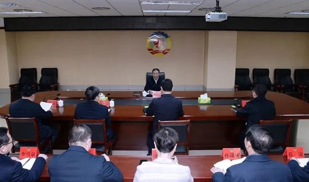 泗阳县委书记走访调研县政协机关