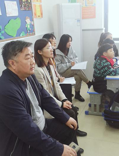 洋河新区王园小学邀请专家指导青年数学教师课堂教学