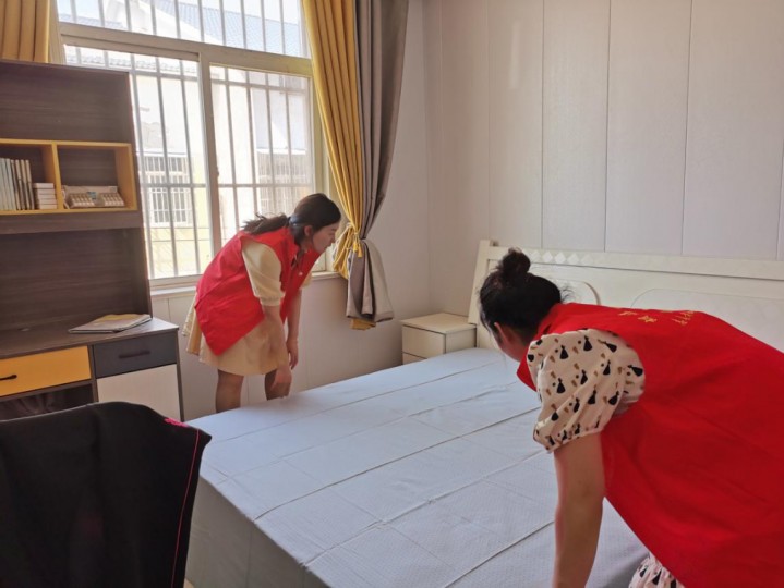我为群众办实事丨胡集镇：用关爱志愿服务点亮成长灯塔