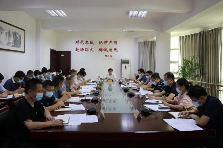 强信心、鼓干劲！市应急管理局深入学习贯彻市委五届十三次全会精神