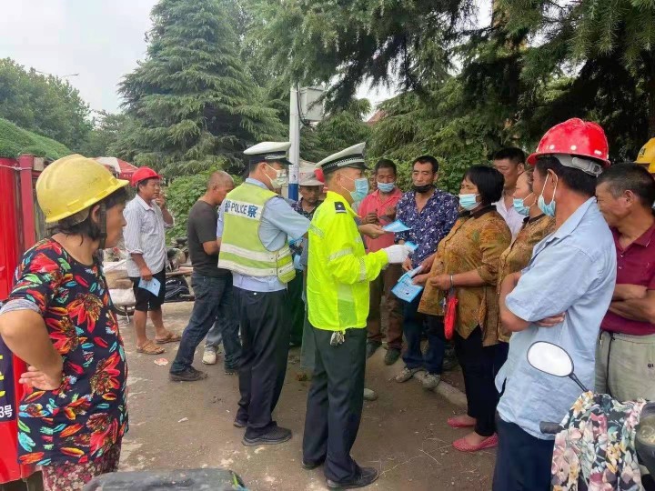 我为群众办实事丨胡集镇开展农村道路交通安全专项整治行动