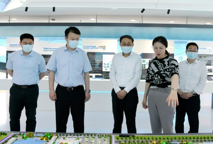 王巨兵赴苏宿工业园区调研经济发展和纪检监察工作