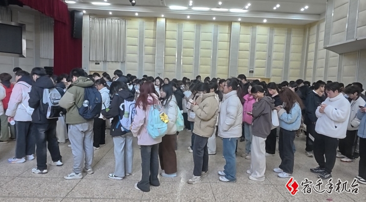“赢”战“迁马” | 青春助力 宿迁学院千余名学子竞逐志愿岗